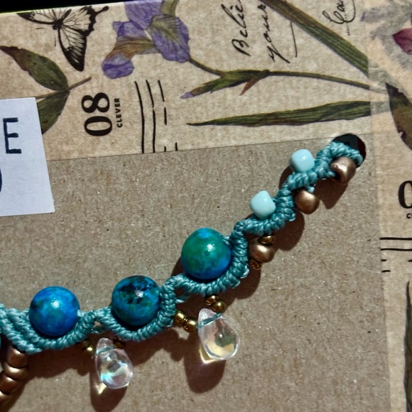 Turquoise and Gold Beaded Necklace - Picture 5 of 7